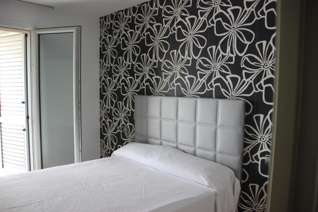 Apartamento Bruselas سالو المظهر الخارجي الصورة